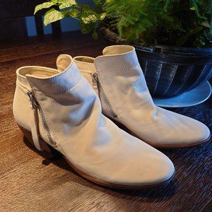 Women's Leather/Suede Shoes Size 8